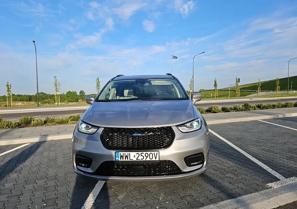 Chrysler Pacifica cena 186000 przebieg: 32000, rok produkcji 2021 z Wołomin małe 352